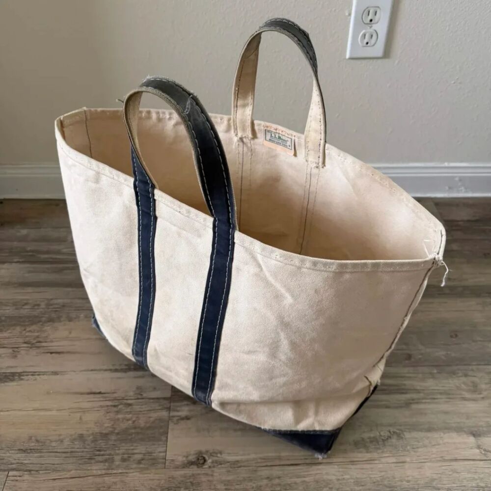 Vintage 70s LL Bean Sawtooth Tag Boat And Tote Distressed Short Handle Tote Bag